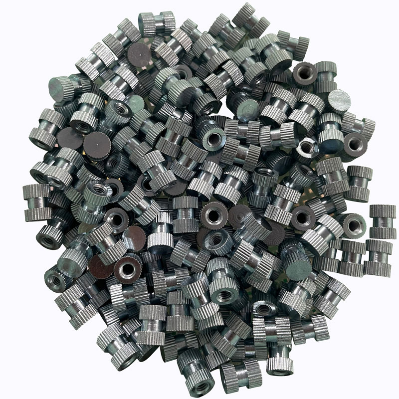 Conas a thacaíonn Cnónna Cruach Dhosmálta le Cleachtais Tionscail Inbhuanaithe agus Sábháilte?