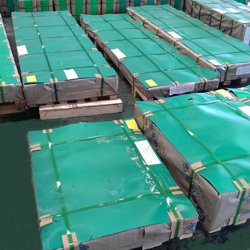 Cén fáth a bhfuil Bileog Cruach Dhosmálta an Rogha Chliste le haghaidh Déantúsaíochta agus Tógála Nua-Aimseartha?