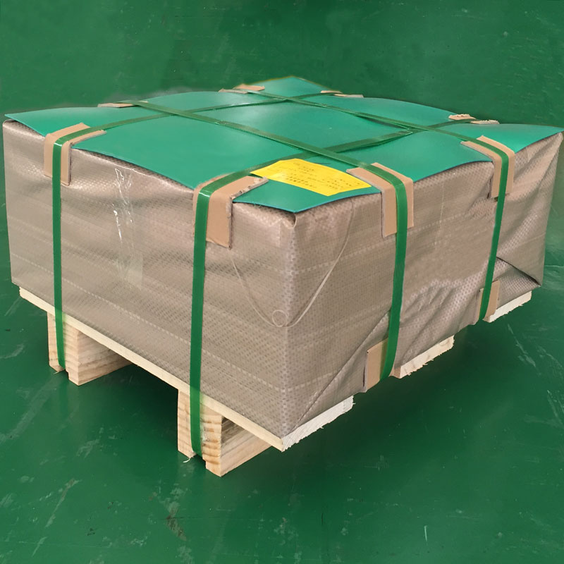 Scáthán Pláta Cruach Dhosmálta